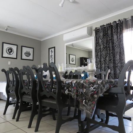 80 On Benade Apartman Bloemfontein Kültér fotó