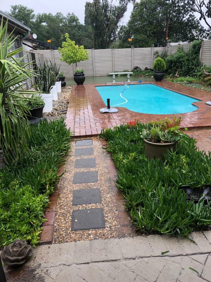80 On Benade Apartman Bloemfontein Kültér fotó